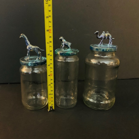 Set of 3 Animal Themed Glass Jars With Lids - Picture 3 of 10